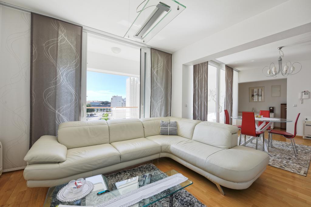 M&D Apartment Zadar Luaran gambar